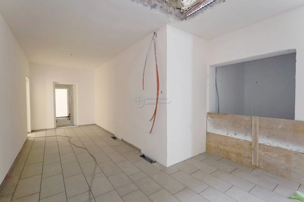 For sale brick flat, Szeged