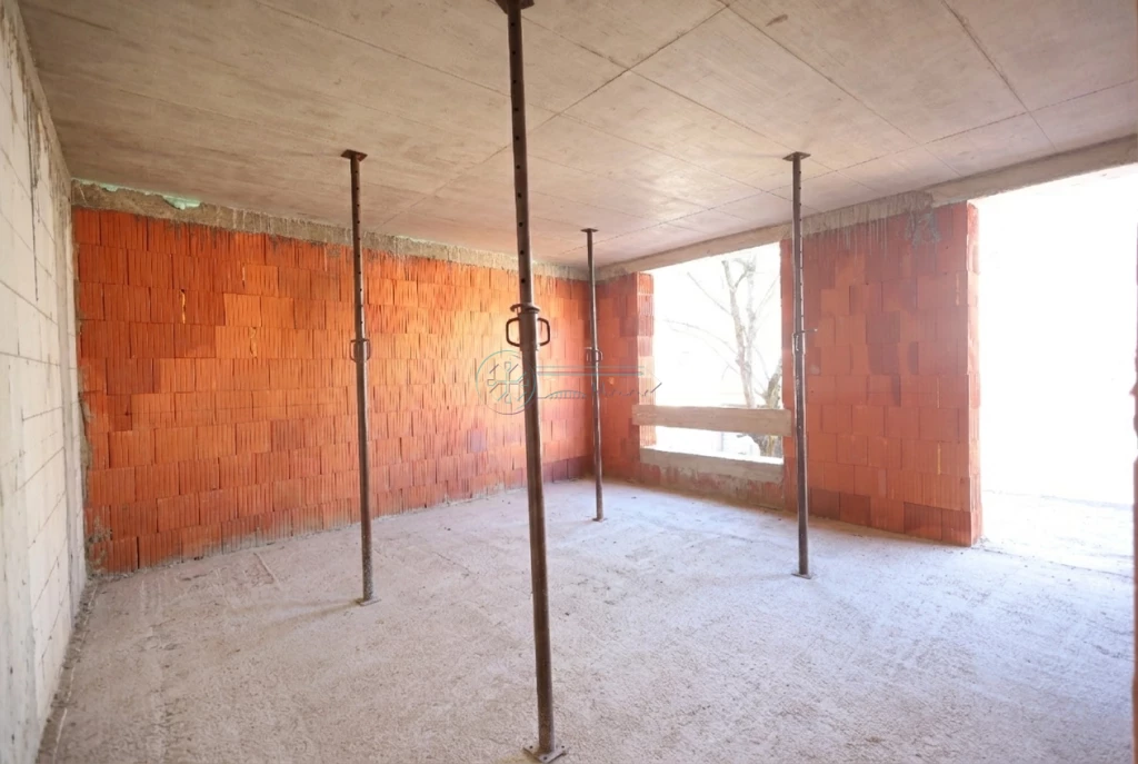 For sale brick flat, Szeged