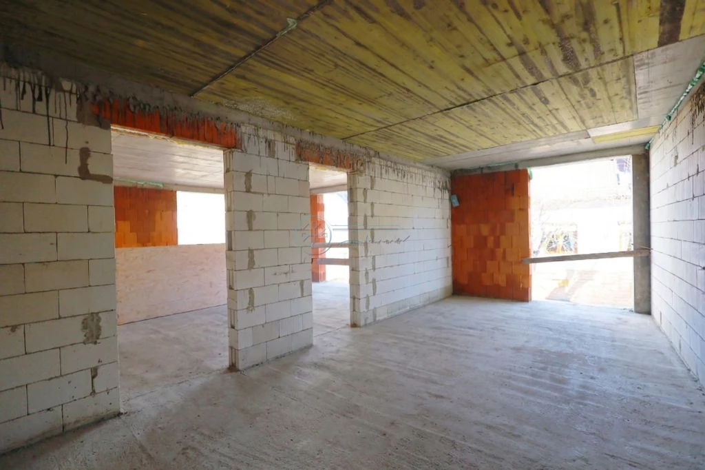 For sale brick flat, Szeged