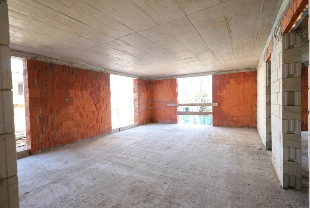 For sale brick flat, Szeged