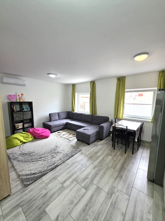 Eladó családi ház, Érd