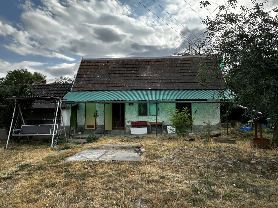 c3-1-name c2-1-name, Dunaújváros