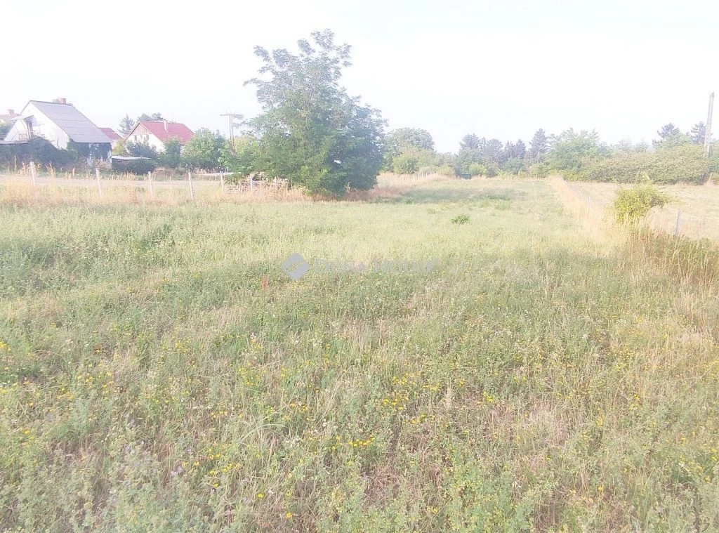 Eladó nagy építési telek Fonyódon