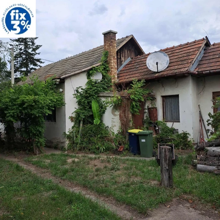 c3-1-name c2-1-name, Üllő