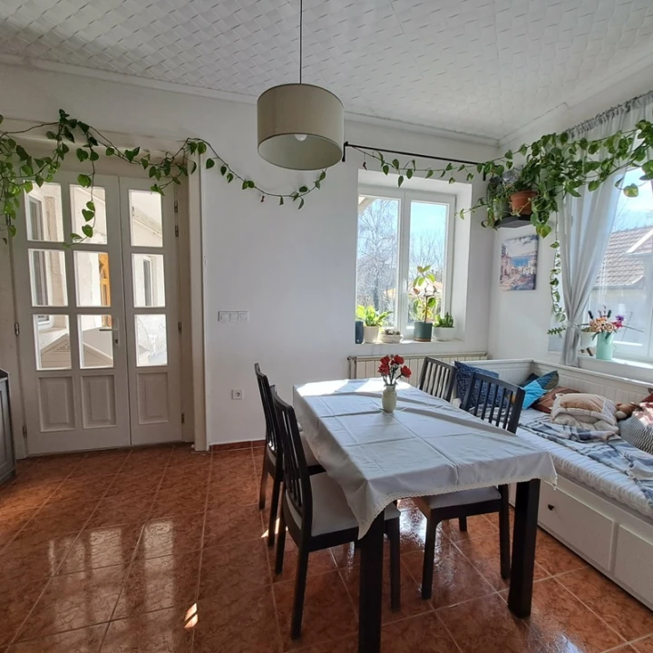 c3-1-name c2-1-name, Monor