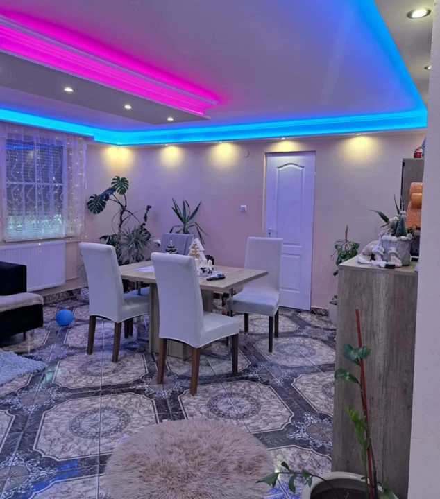 Eladó családi ház, Monor