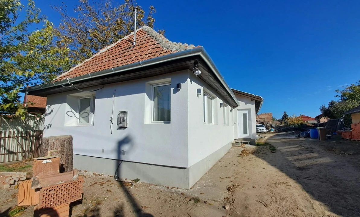 Eladó családi ház, Pilis