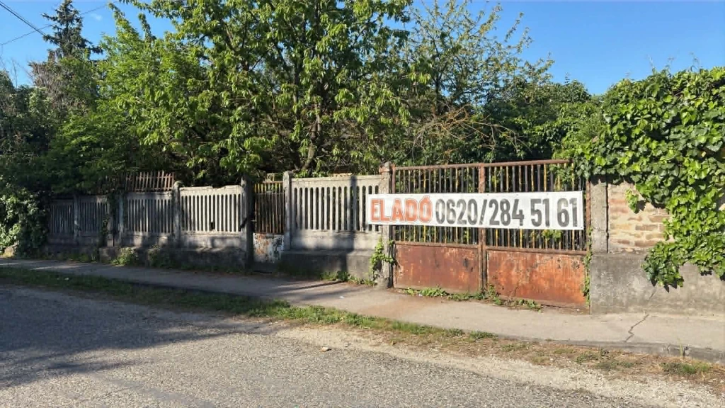 c3-1-name c2-19-name, Tatabánya, Felsőgalla