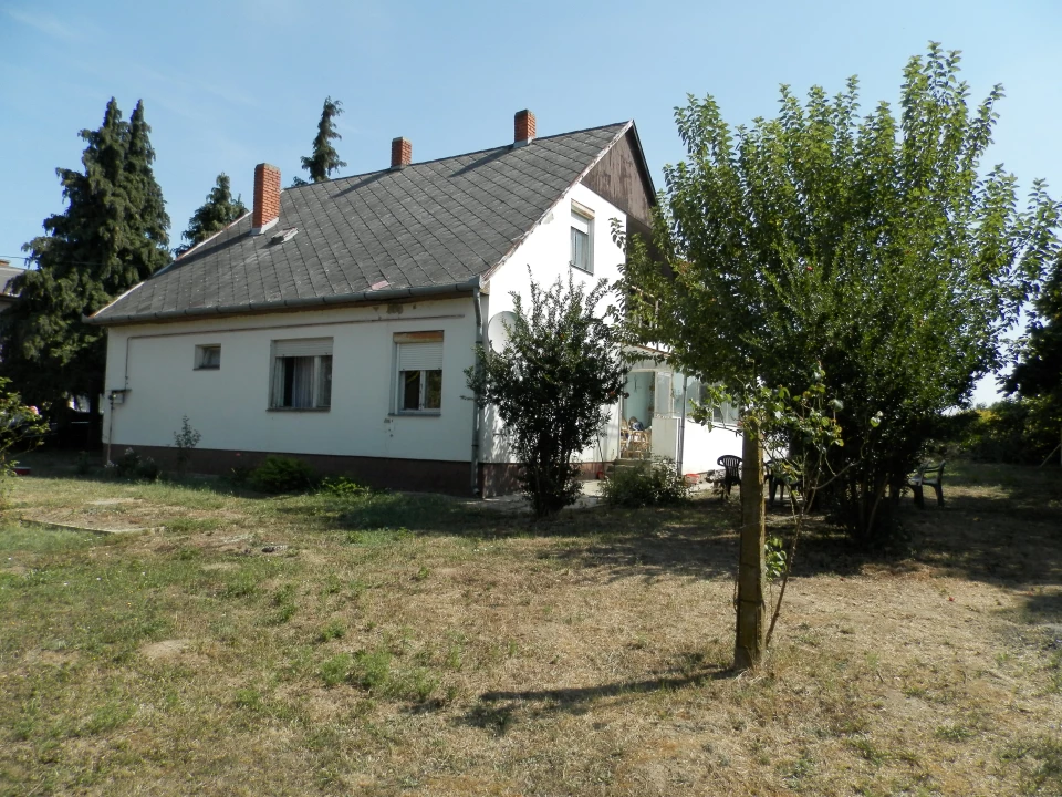c3-1-name c2-1-name, Balatonboglár