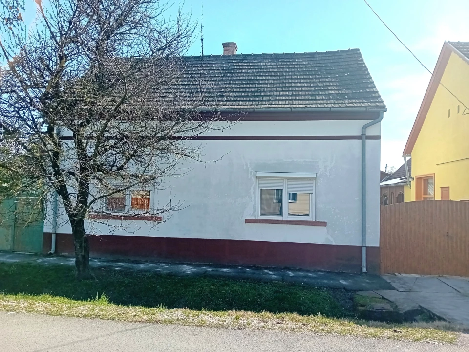 Eladó családi ház, Marcali