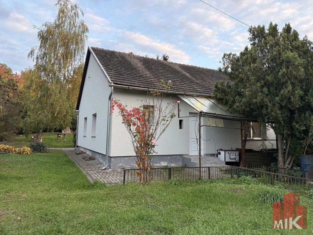 Mátranovákon felújított családi ház eladó