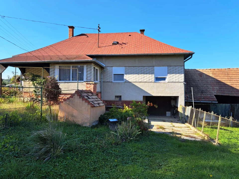 Eladó családi ház, Kustánszeg