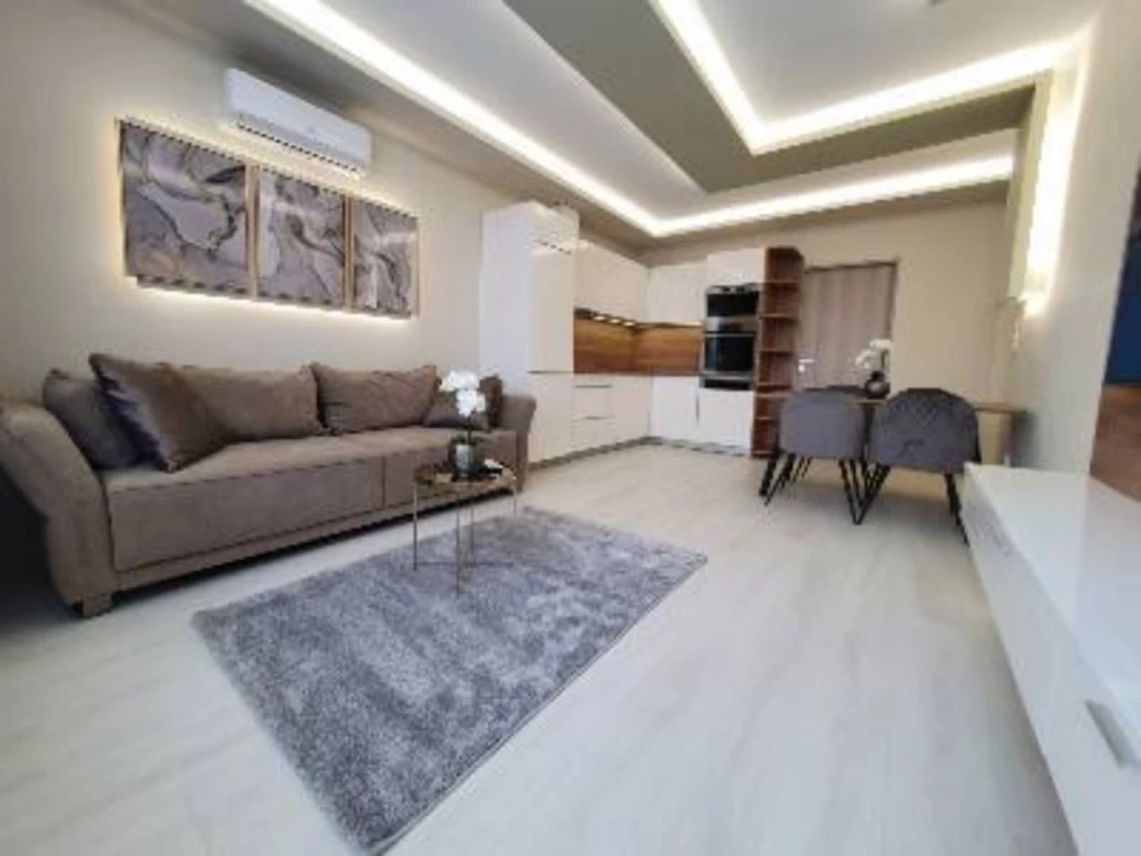 Eladó 55 m2 tégla lakás, Debrecen