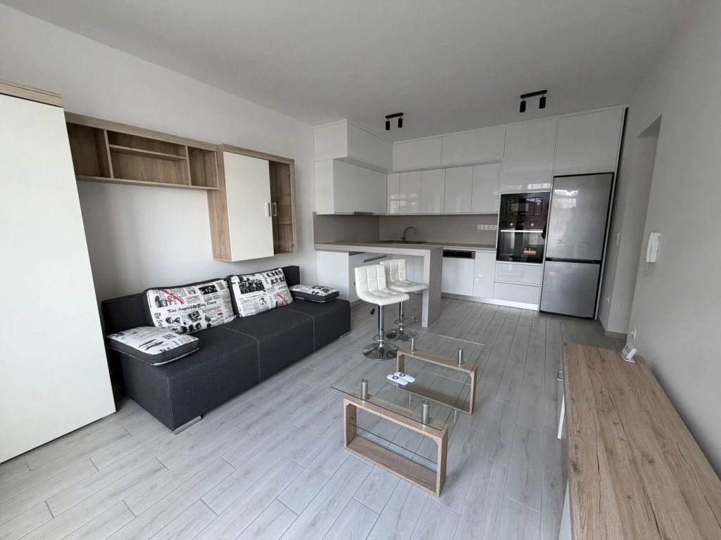 Kiadó 51 m2 tégla lakás, Debrecen