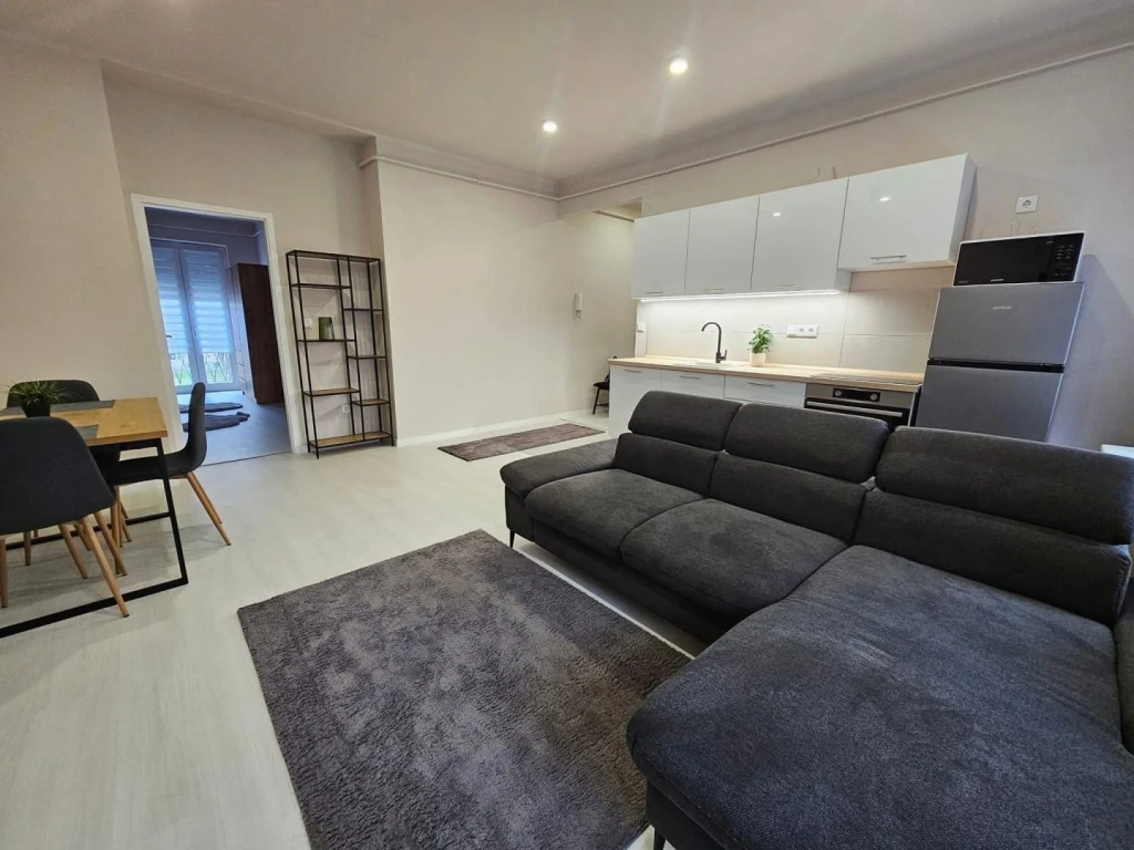 Kiadó 58 m2 tégla lakás, Debrecen