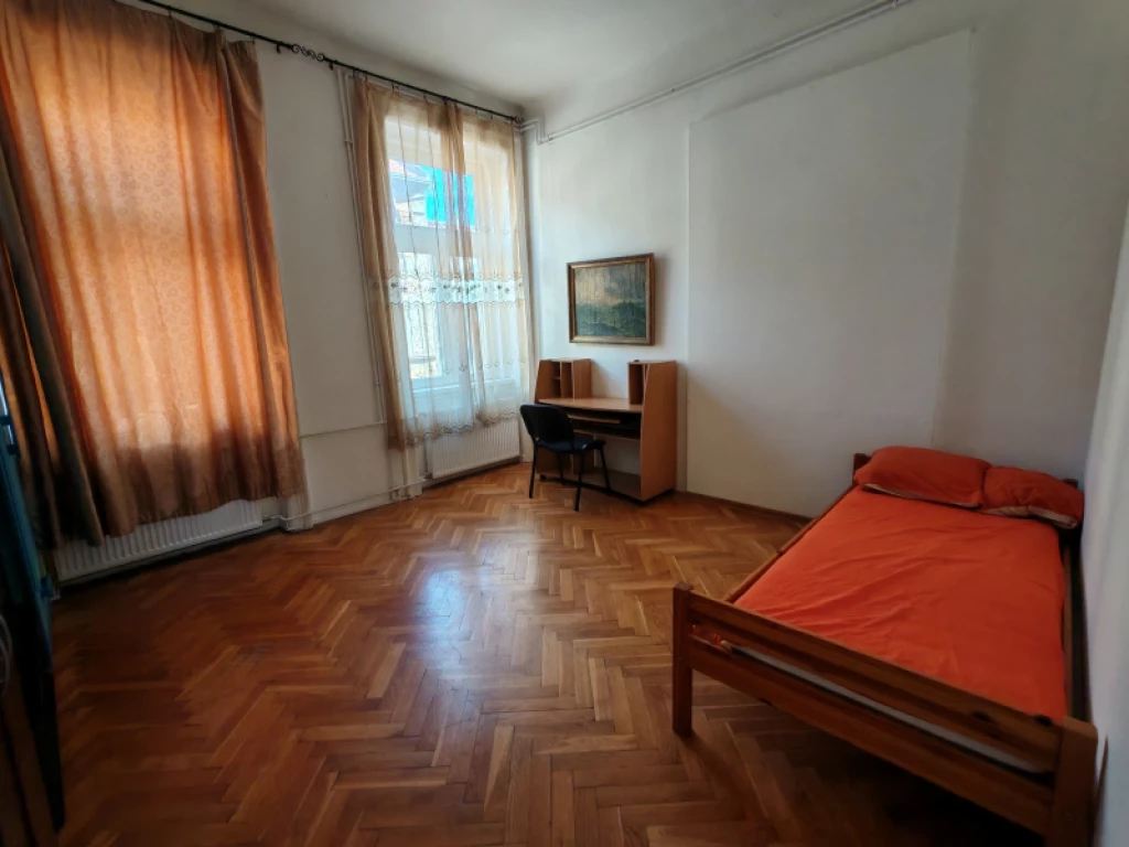 Eladó téglalakás, Budapest VIII. kerület, Orczy negyed, Kálvária utca