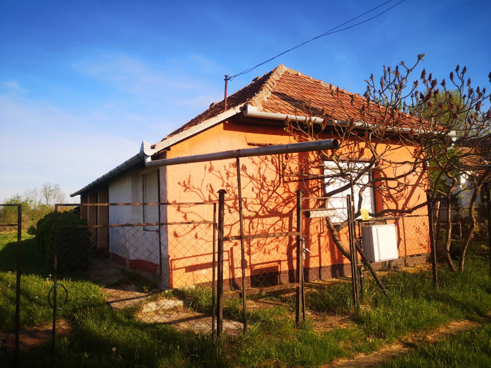 For sale house, Mezőgyán