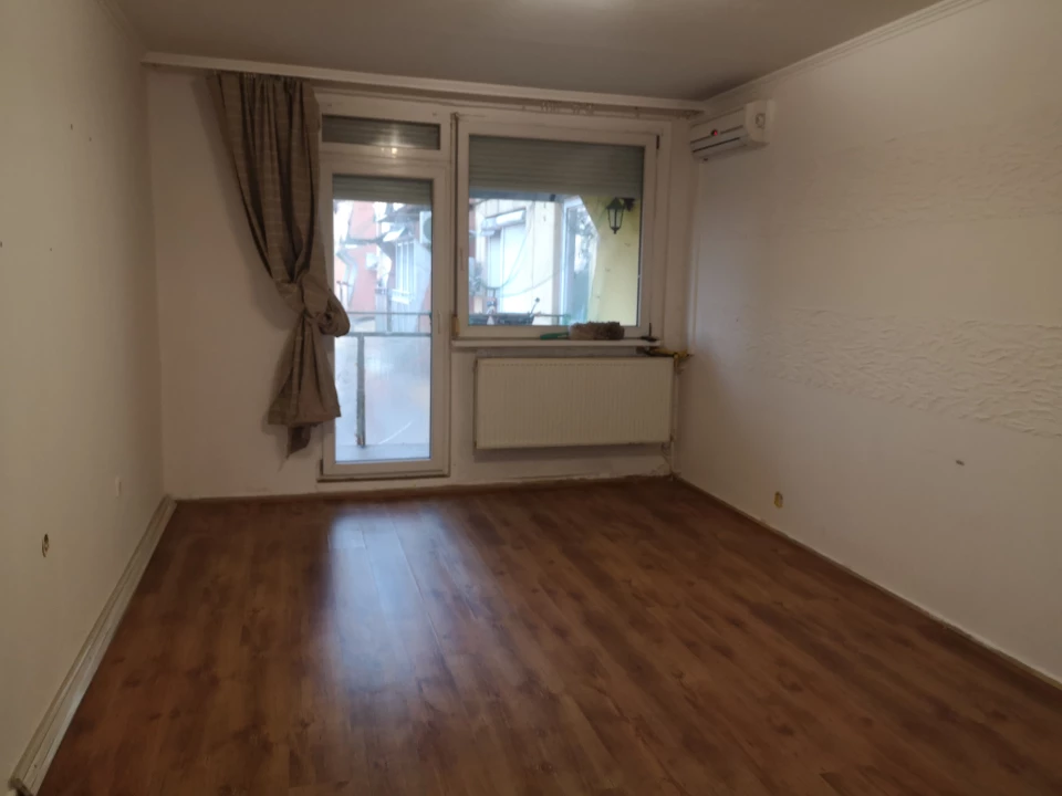 For rent panel flat, Gyula