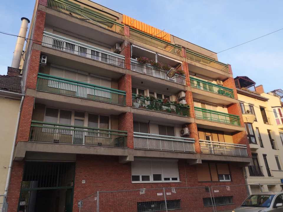 c3-1-name c2-19-name, Szeged