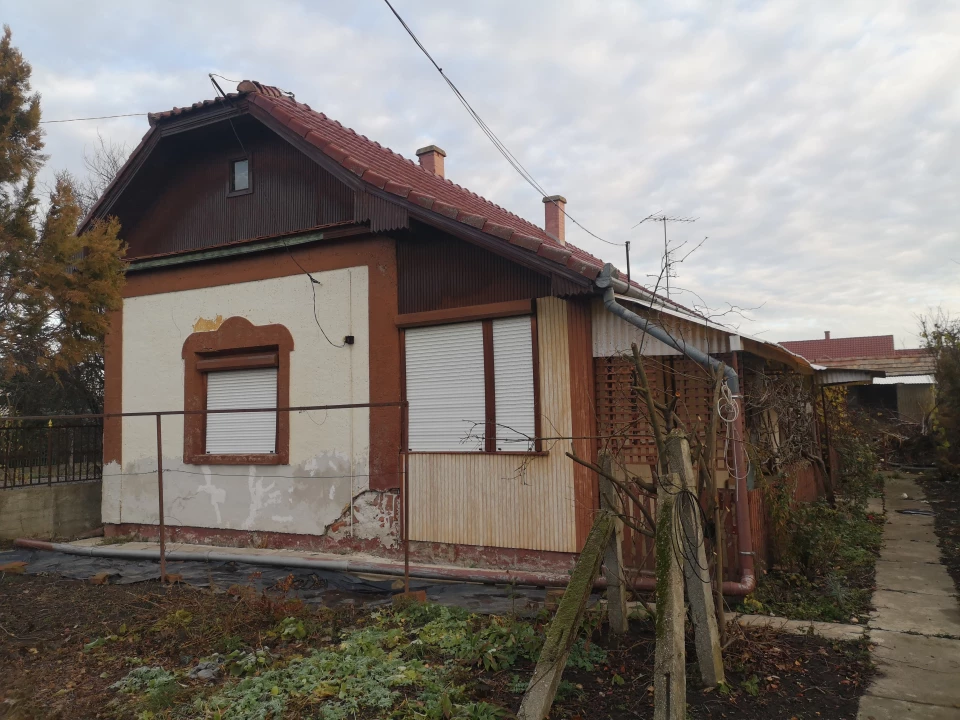 Eladó családi ház, Kenderes