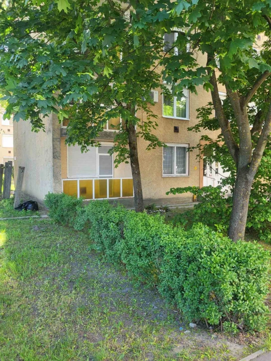 Kiadó téglalakás, Békéscsaba, Tölgyfa utca