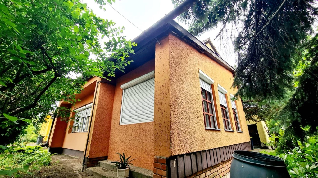 For sale house, Solt