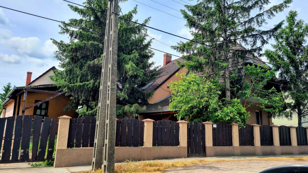 For sale house, Kalocsa