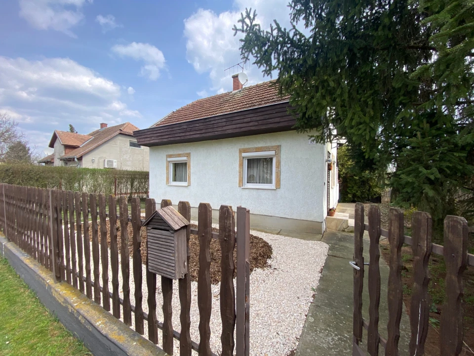 c3-1-name c2-63-name, Gyula