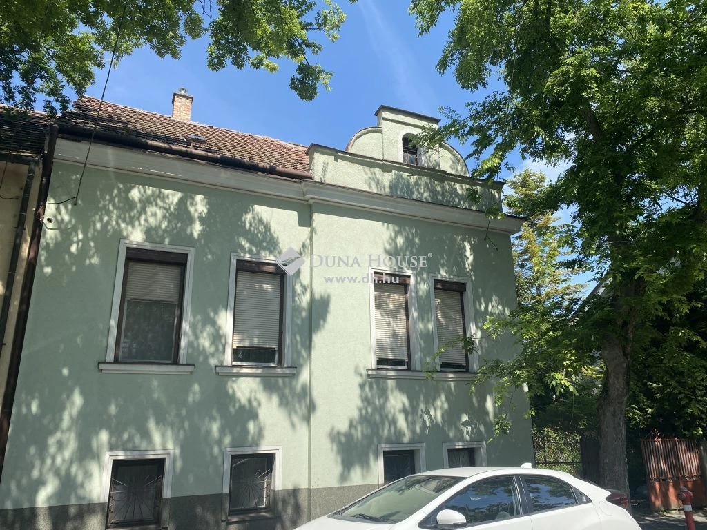 Eladó ház, Sopron