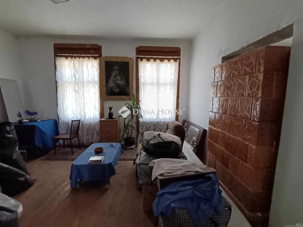 For sale house, Szany