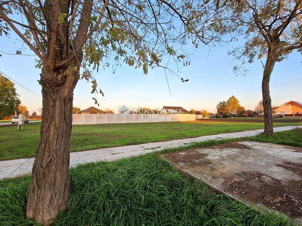 For sale building plot, Rábapatona