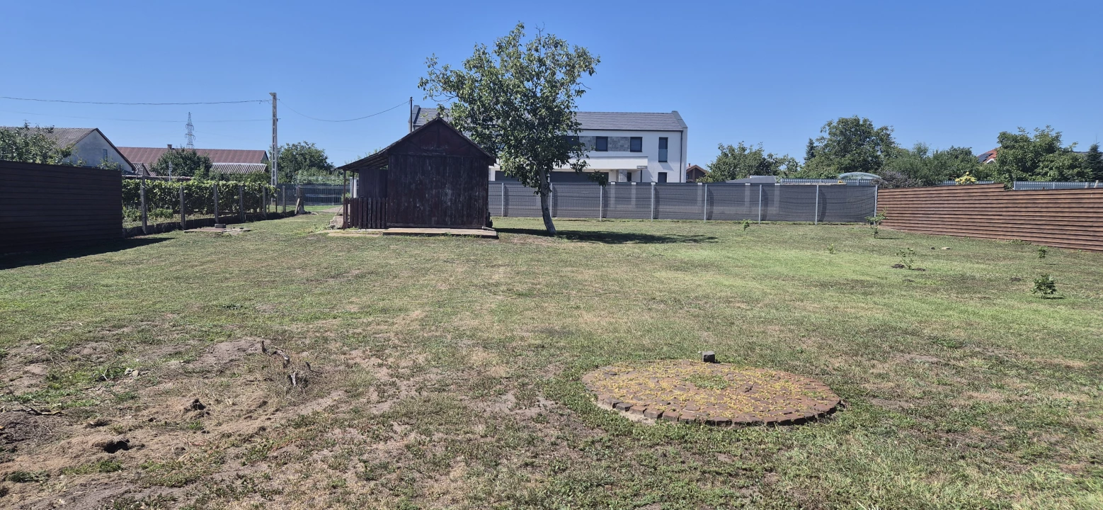 Eladó építési telek, Debrecen