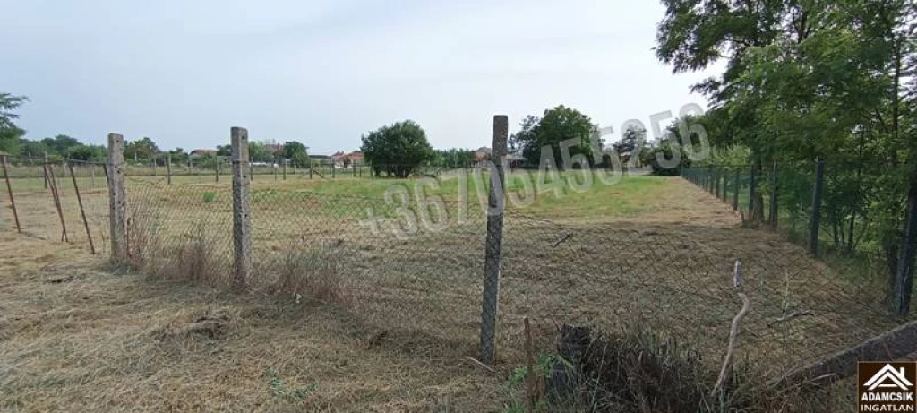 For sale building plot, Újlengyel