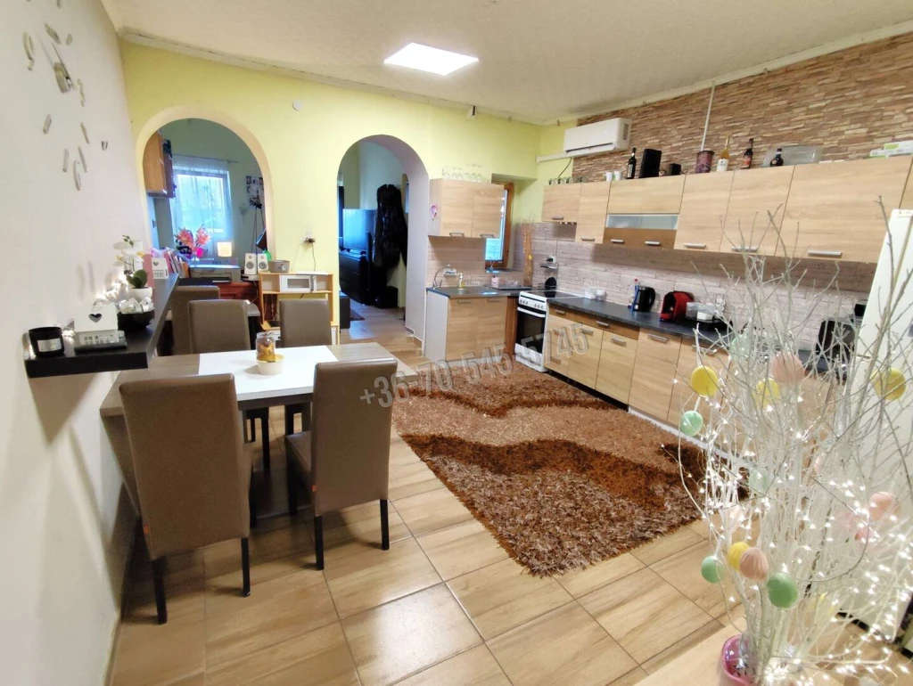 Eladó Ikerház, Dabas, Városközpont, 60nm, 56990000 Ft