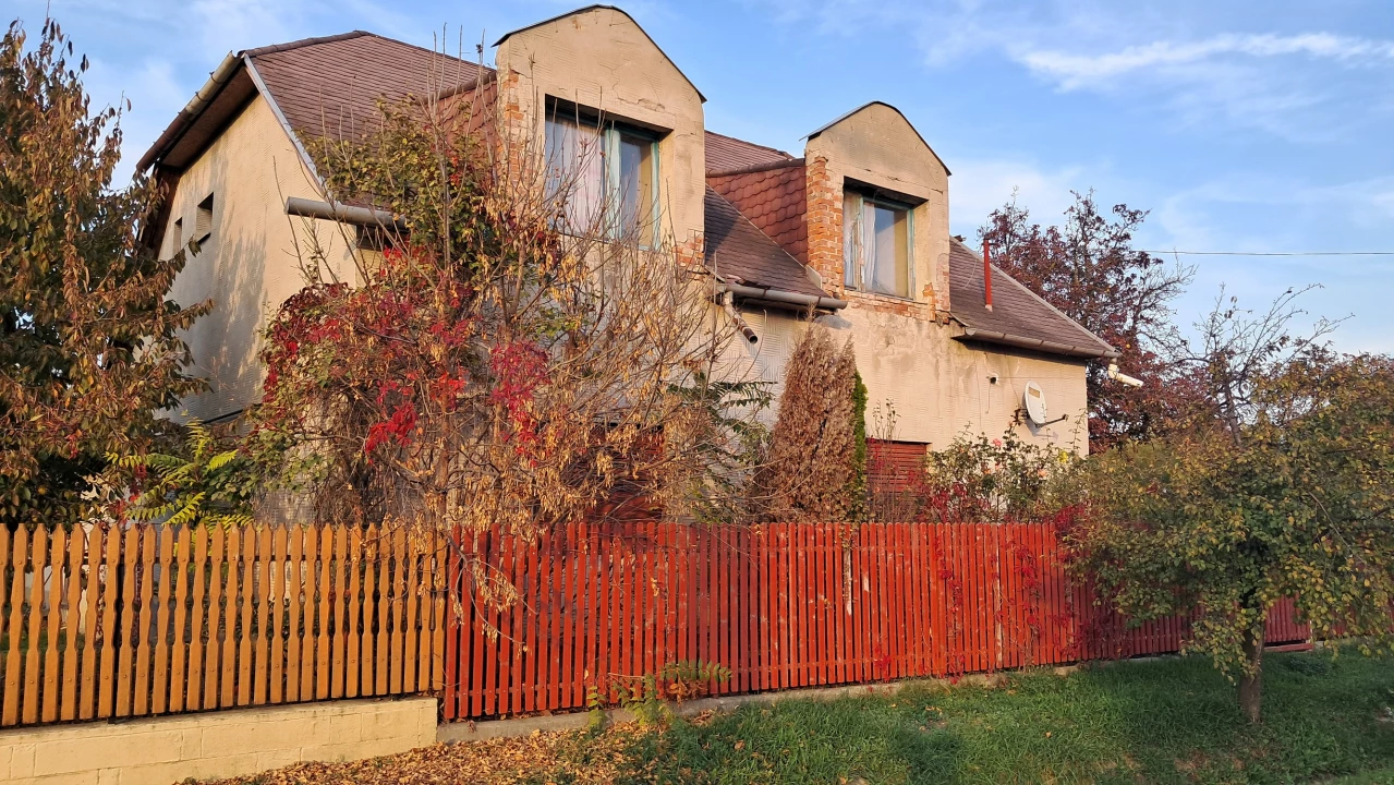 For sale house, Tiszaföldvár