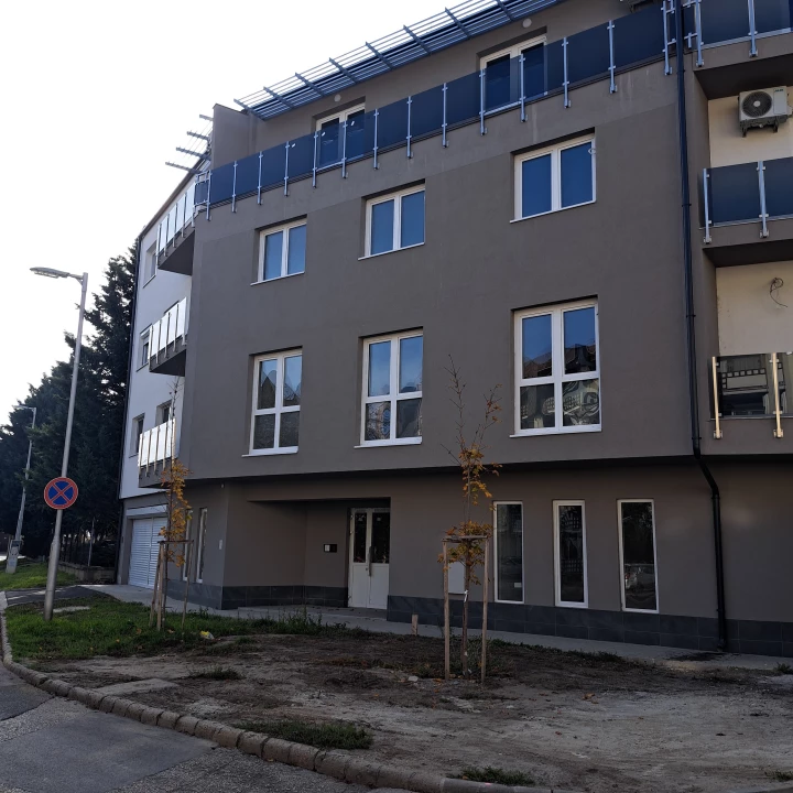 For sale condominium, Szolnok