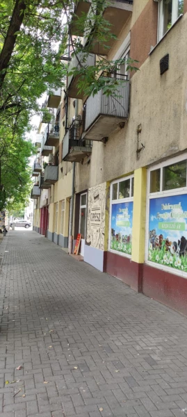 Eladó téglalakás, Szolnok