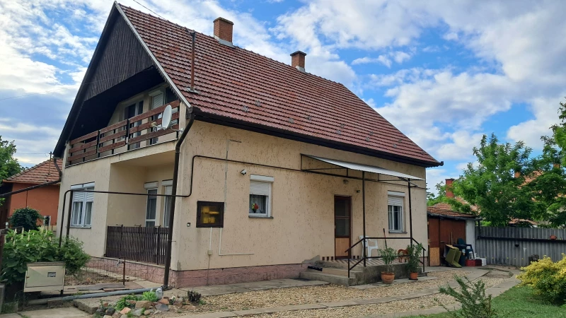 Eladó családi ház, Tiszaföldvár, Nyúl utca