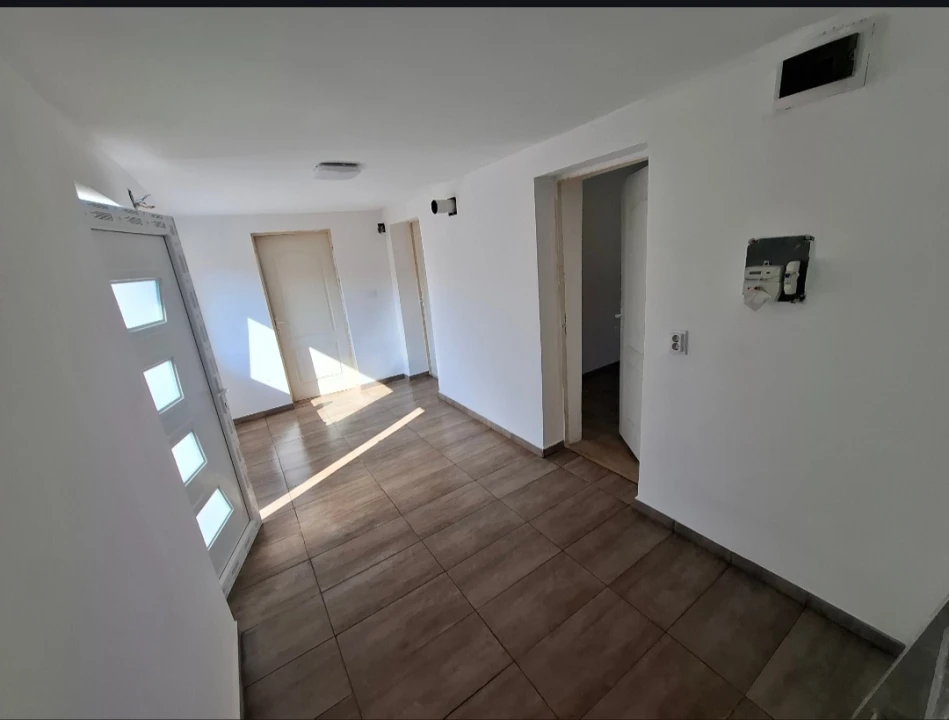 Eladó családi ház, Szolnok