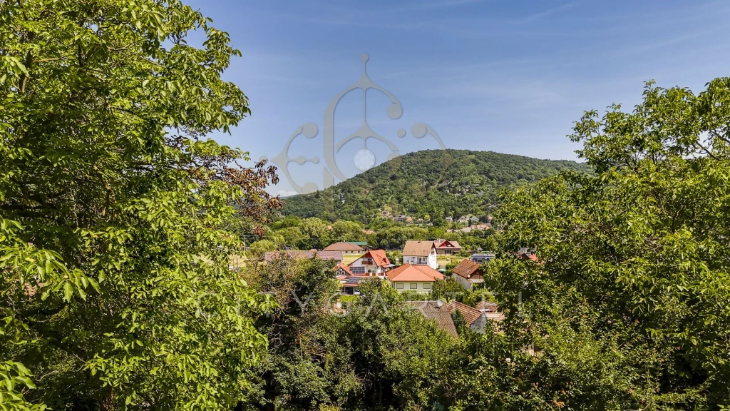 Eladó családi ház, Verőce