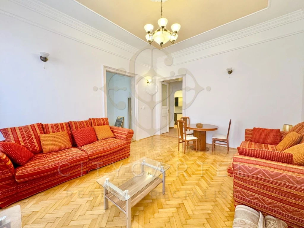 For sale brick flat, Budapest VI. kerület