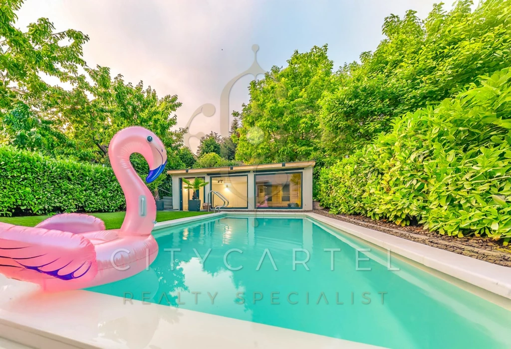 For sale semi-detached house, Budapest XI. kerület, Sasad-Sashegy XI. ker.