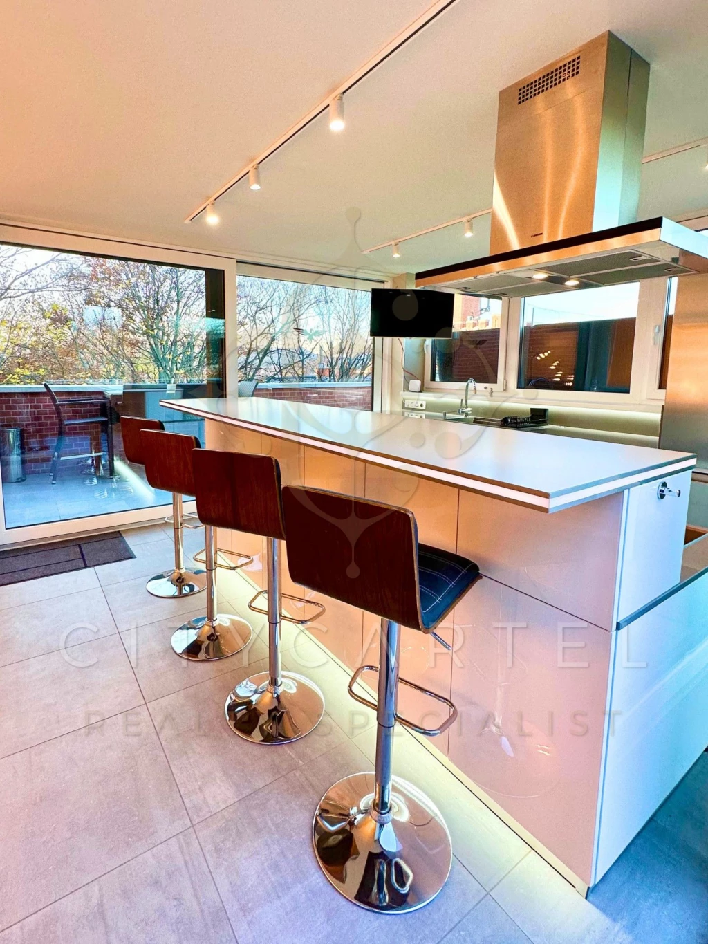 For rent brick flat, Budapest I. kerület, Gellérthegy I. ker.