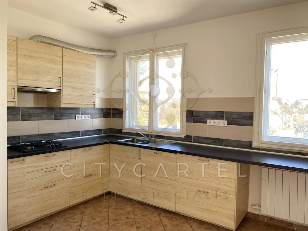 For sale brick flat, Budapest XII. kerület, Orbánhegy