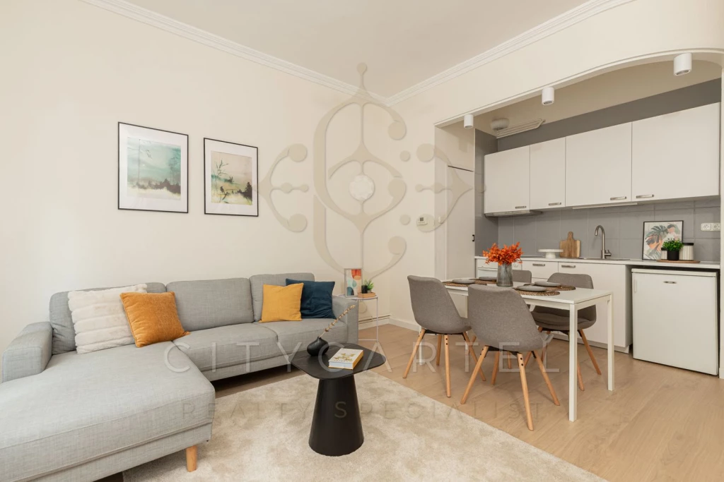 Eladó téglalakás, Budapest VIII. kerület, Kálvin tér