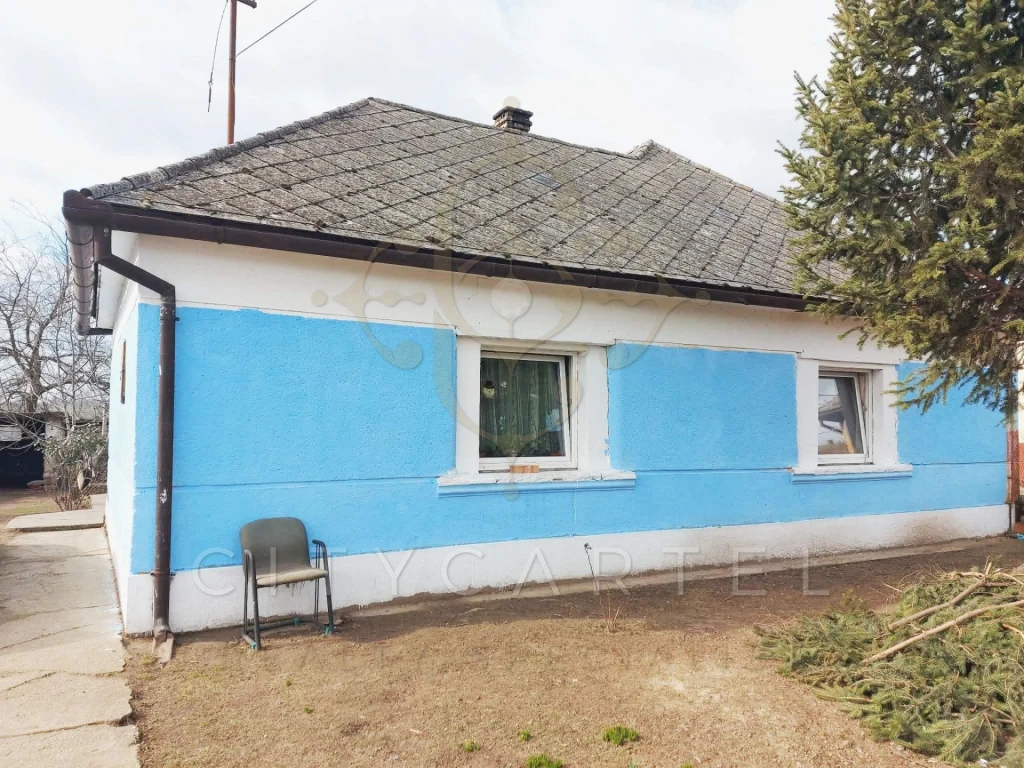 c3-1-name c2-1-name, Dunaföldvár