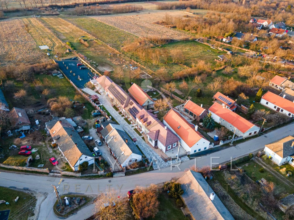 Eladó villa, kastély, Kővágóörs, Káli medence