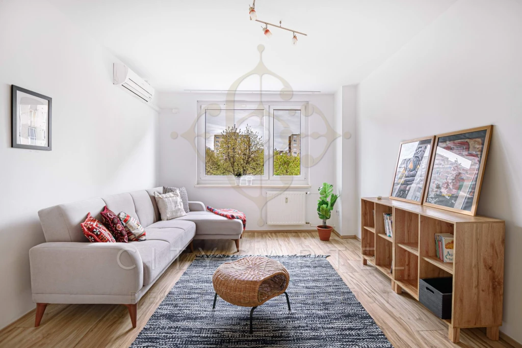 Eladó téglalakás, Miskolc, Belváros