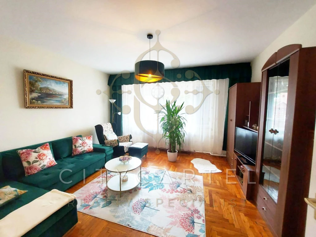 c3-1-name c2-1-name, Dunaföldvár