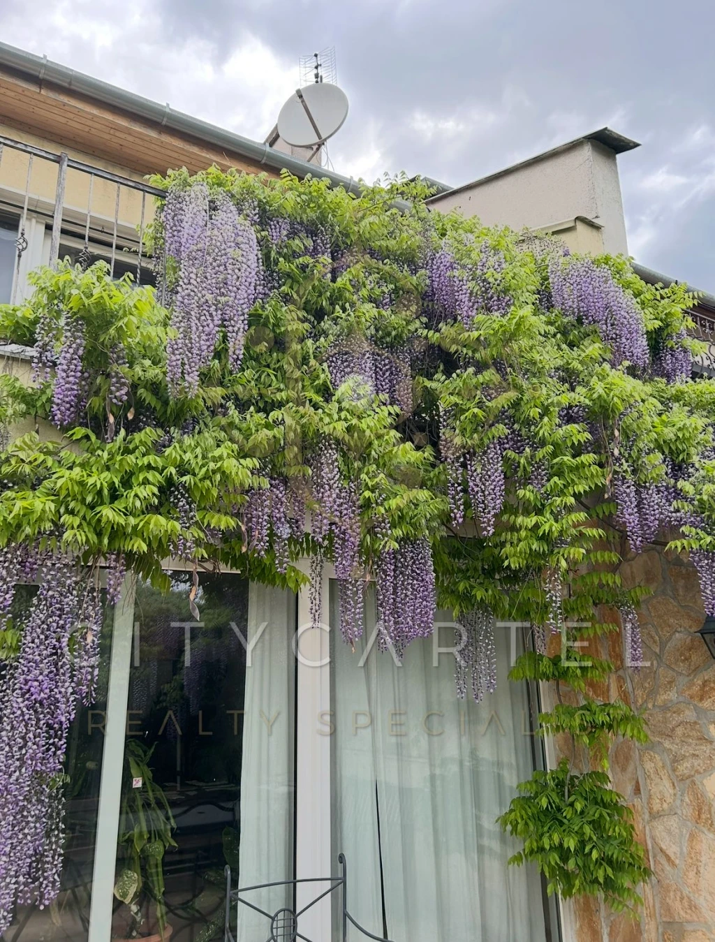 Budai örökpanorámás  ház